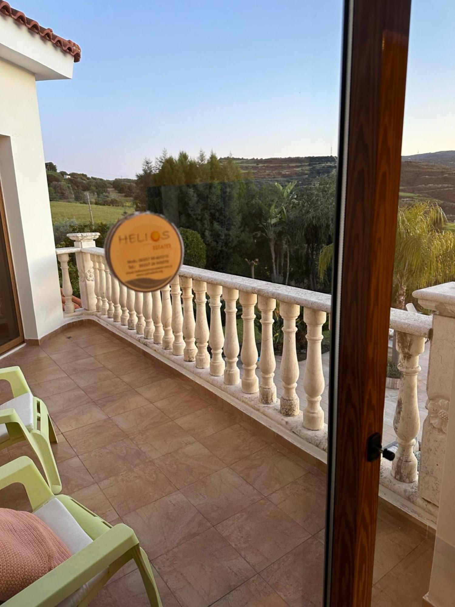 Villa Golden Valley Skoulli