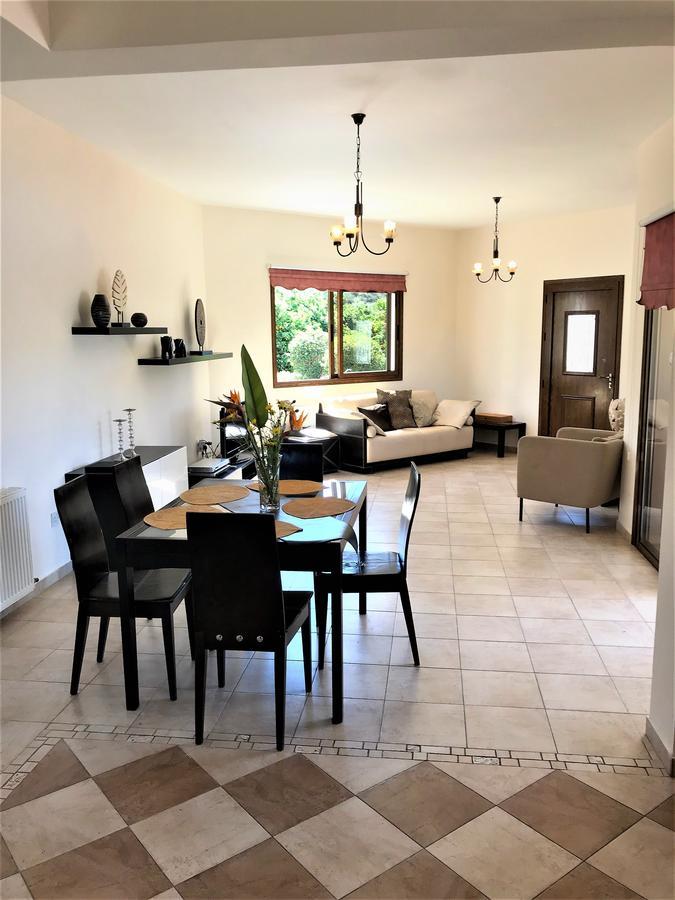 Golden Valley Villa *