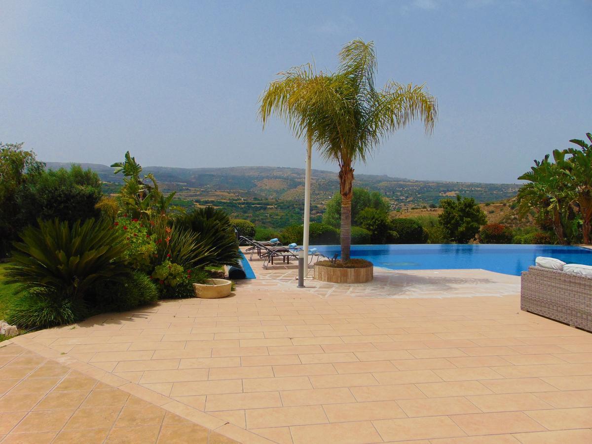 Villa Golden Valley