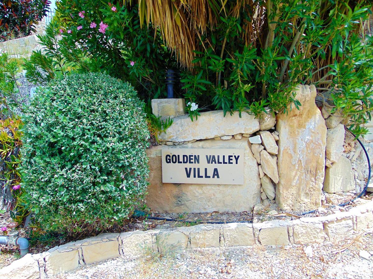 Golden Valley Villa *